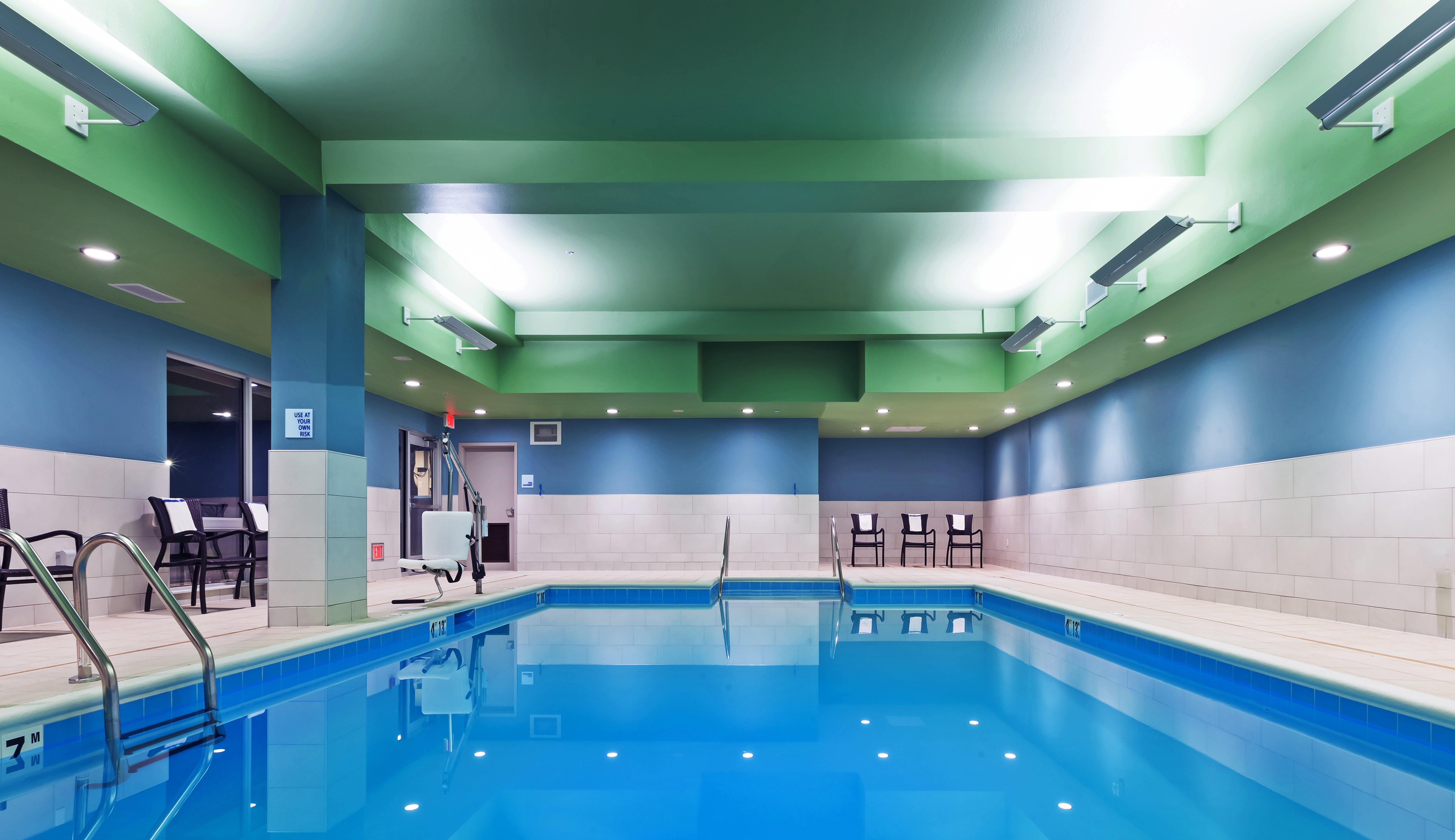 Holiday Inn Express And Suites Chanute By Ihg Ngoại thất bức ảnh