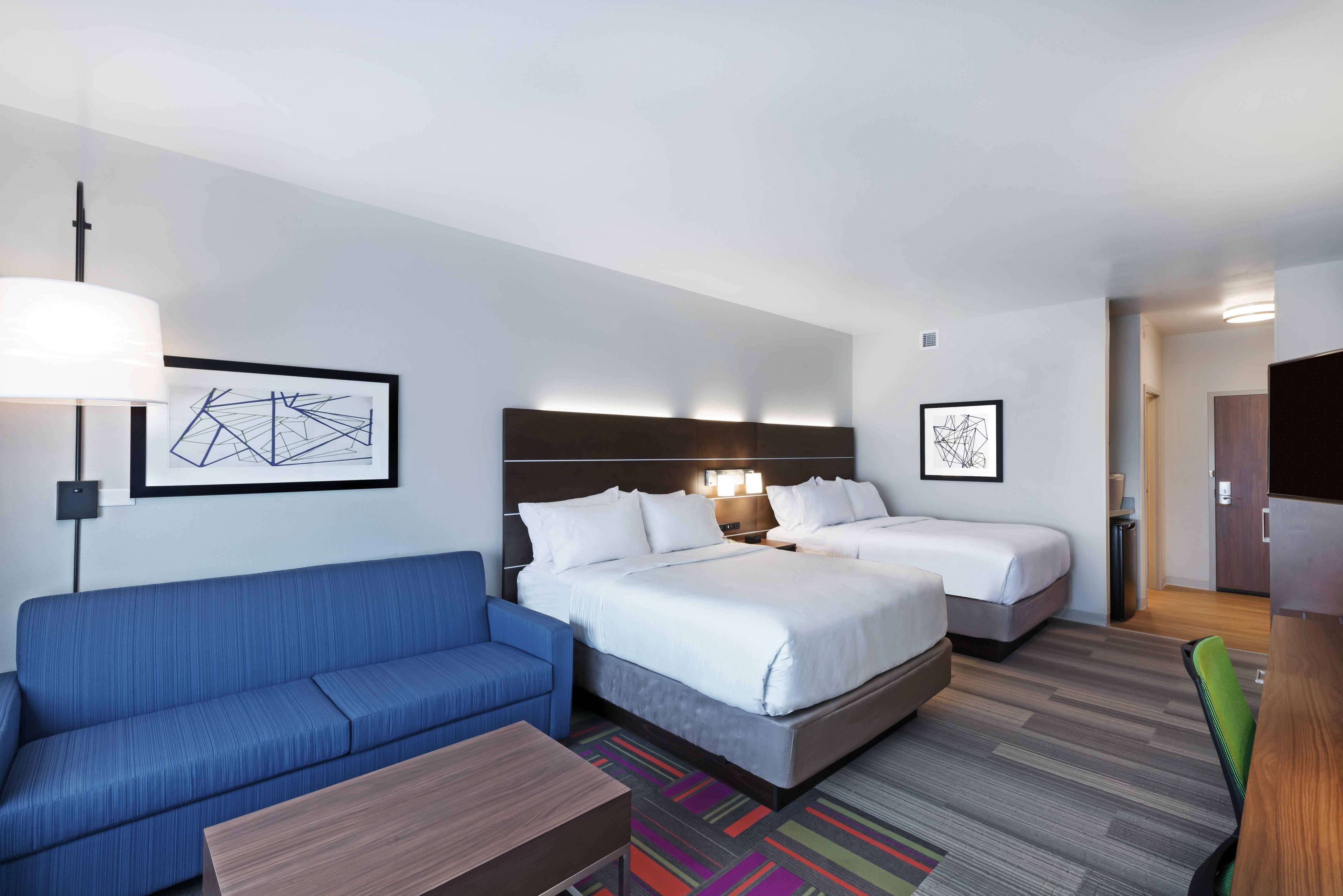 Holiday Inn Express And Suites Chanute By Ihg Ngoại thất bức ảnh