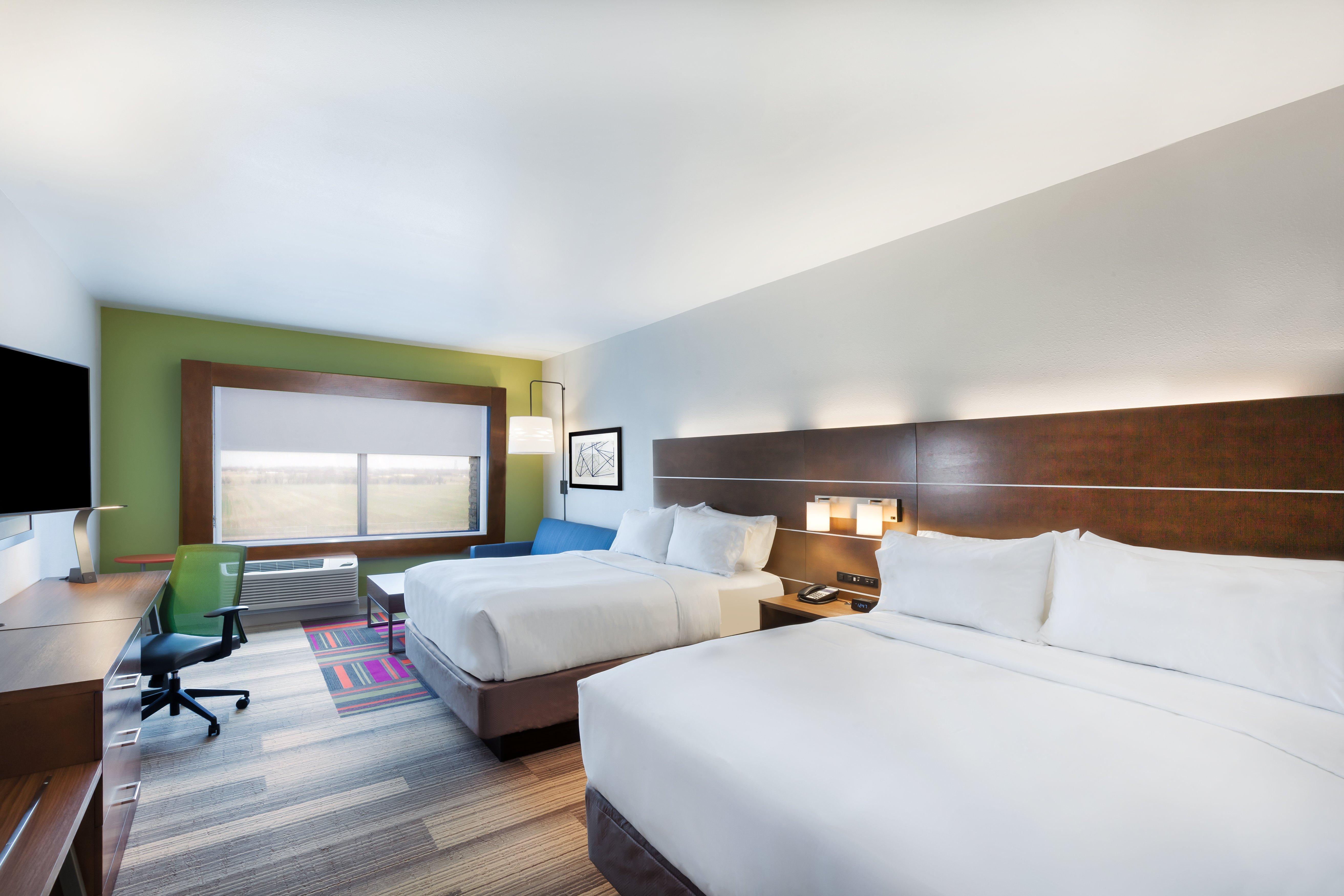 Holiday Inn Express And Suites Chanute, An Ihg Hotel Ngoại thất bức ảnh