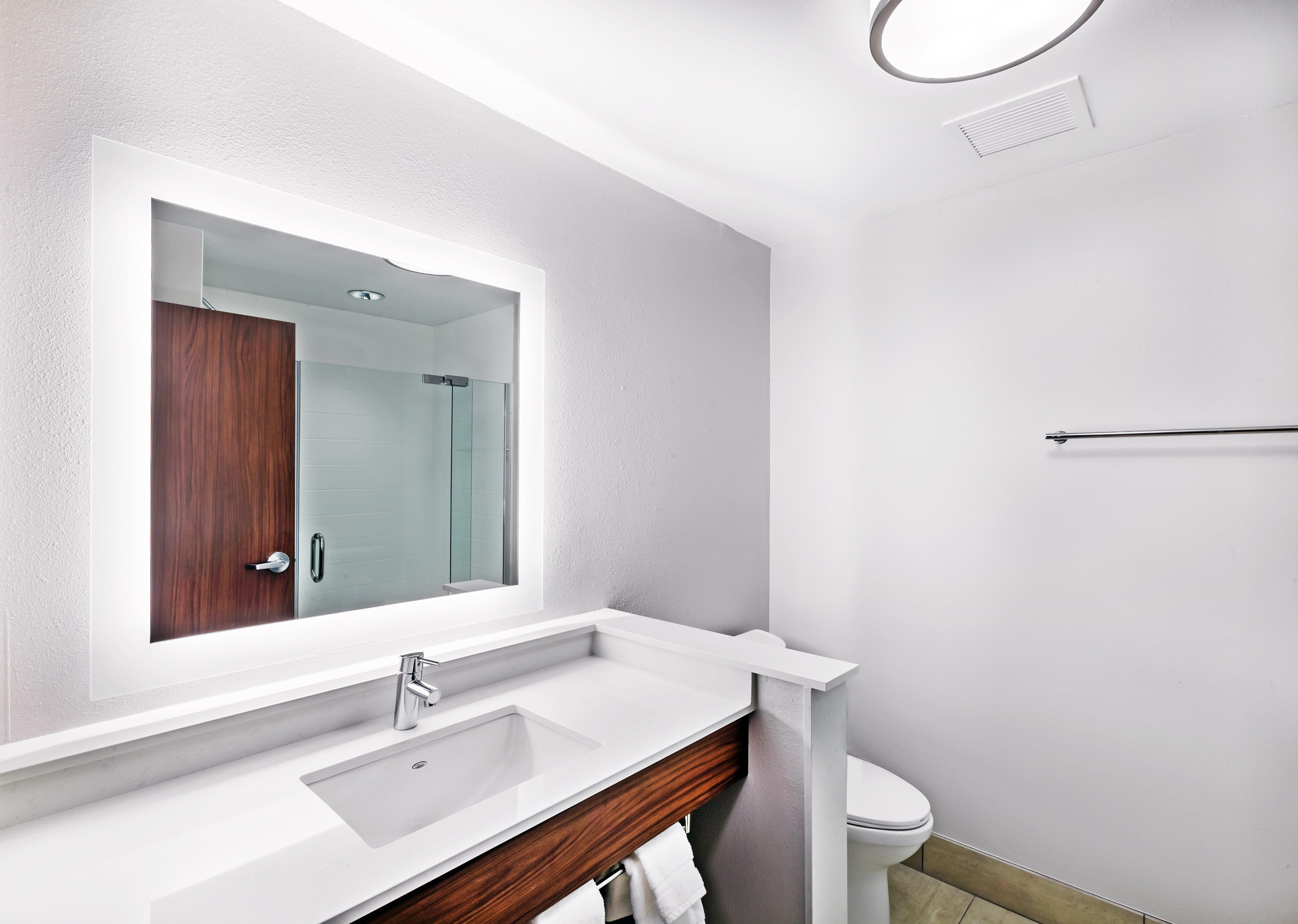 Holiday Inn Express And Suites Chanute By Ihg Ngoại thất bức ảnh
